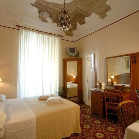 Nahid Accommodation Rome Bagian luar foto