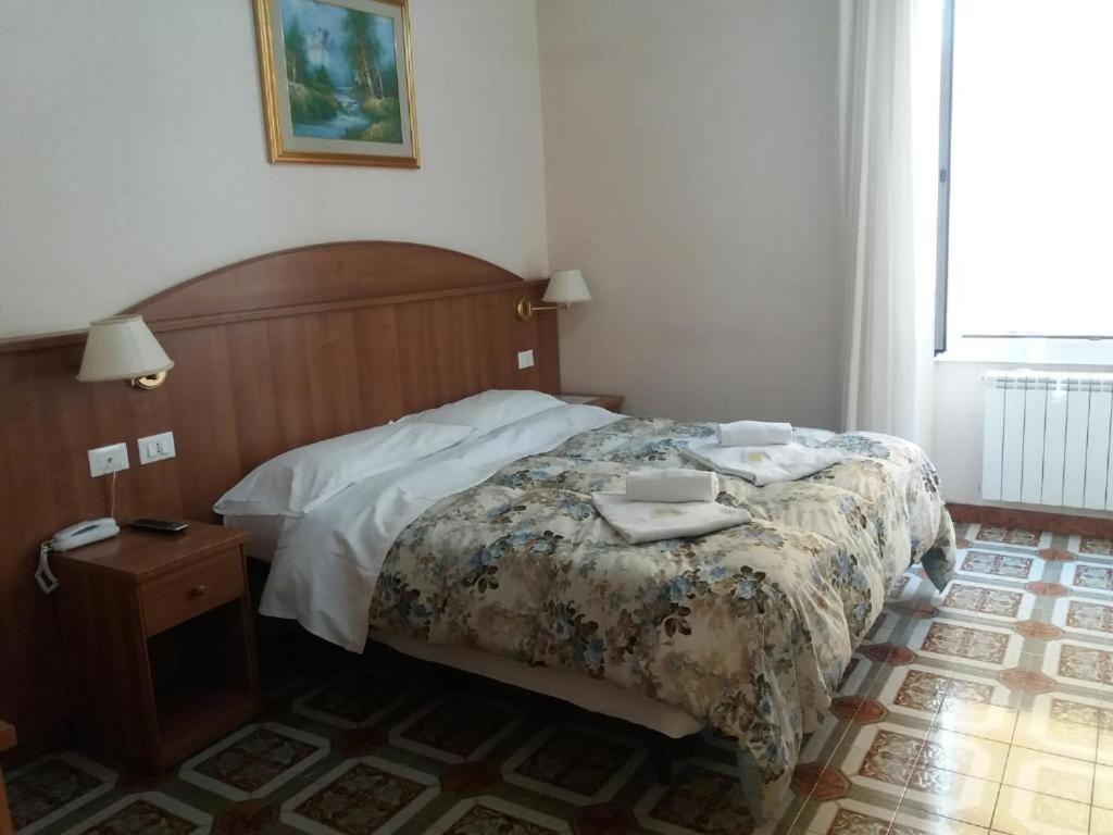 Nahid Accommodation Rome Bagian luar foto