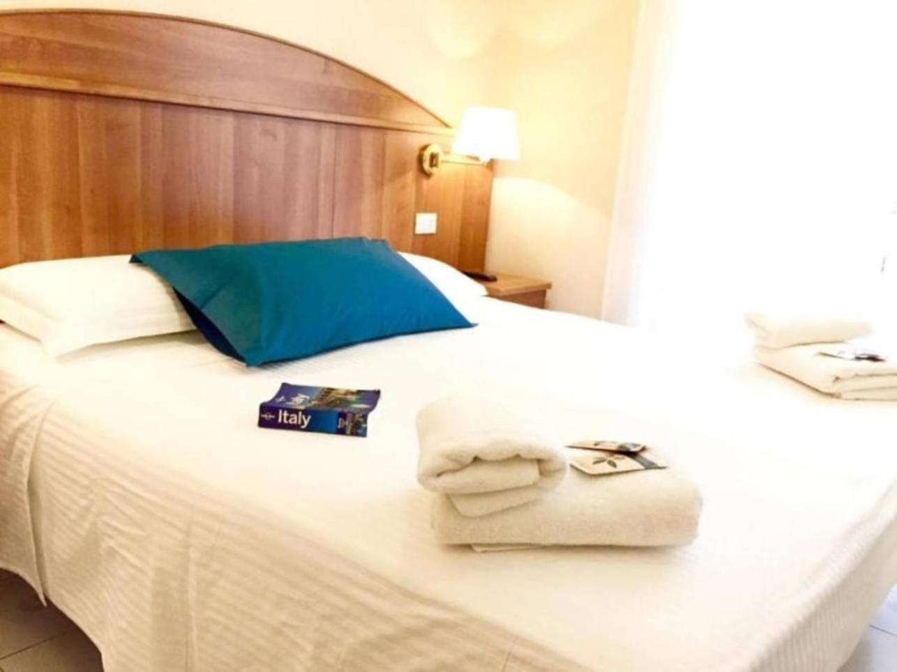 Nahid Accommodation Rome Bagian luar foto