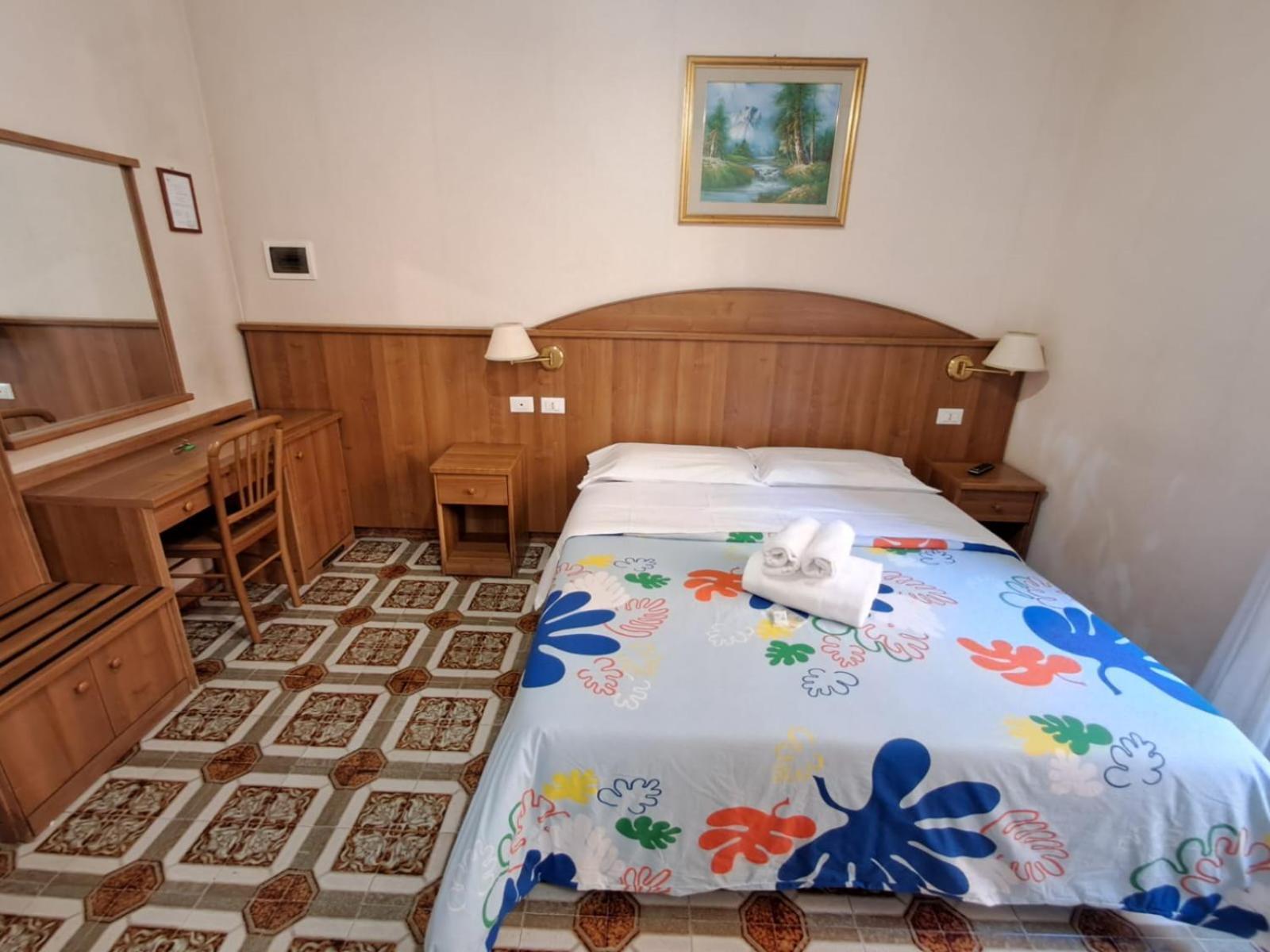 Nahid Accommodation Rome Bagian luar foto