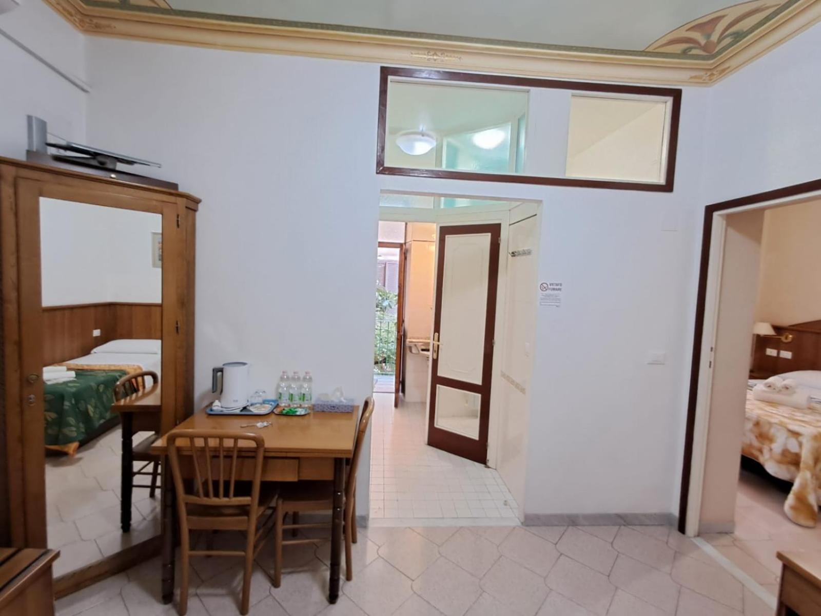 Nahid Accommodation Rome Bagian luar foto